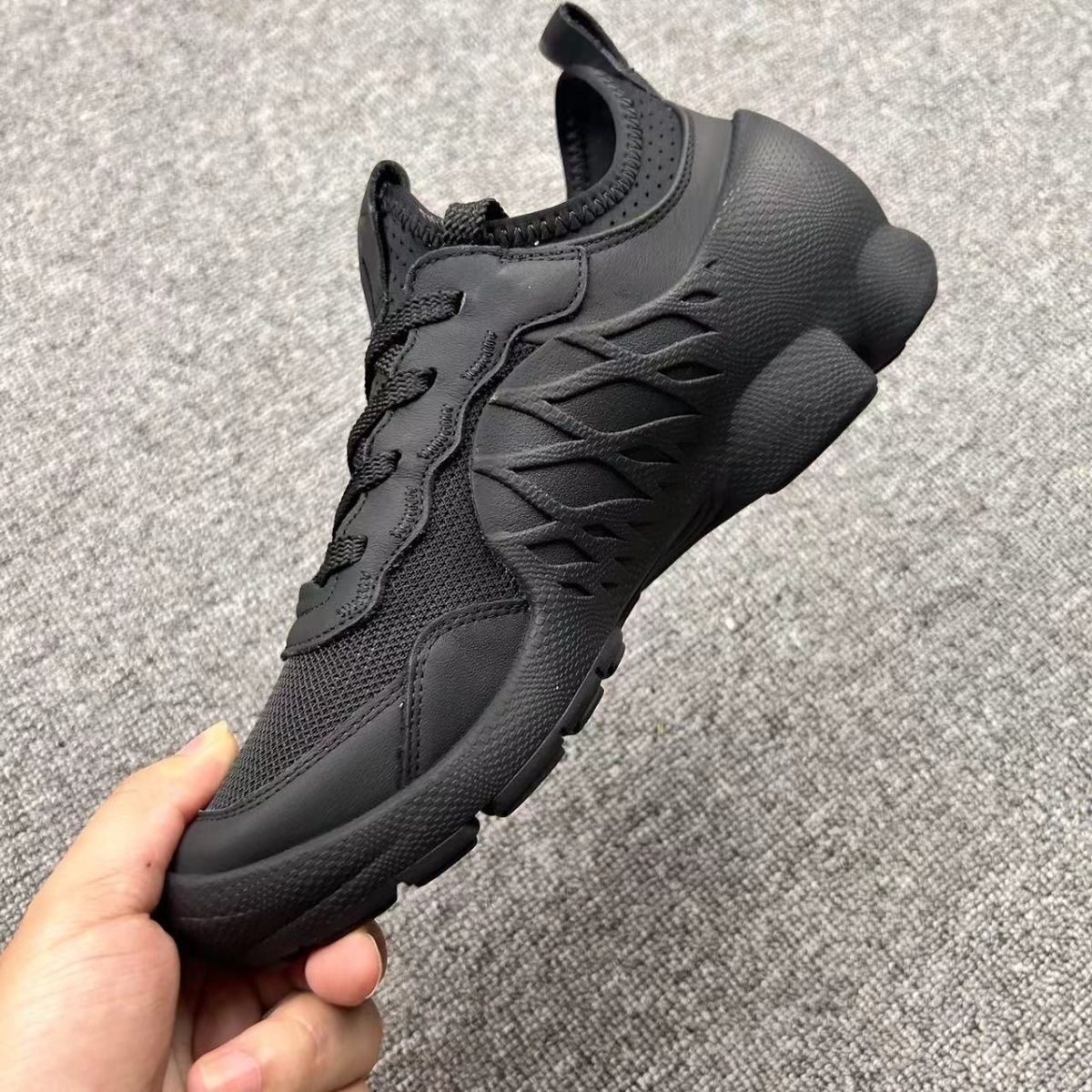 Trendy Luxury Athletic Shoes M – Hunting Outdoor Brand Bewertung und Preis